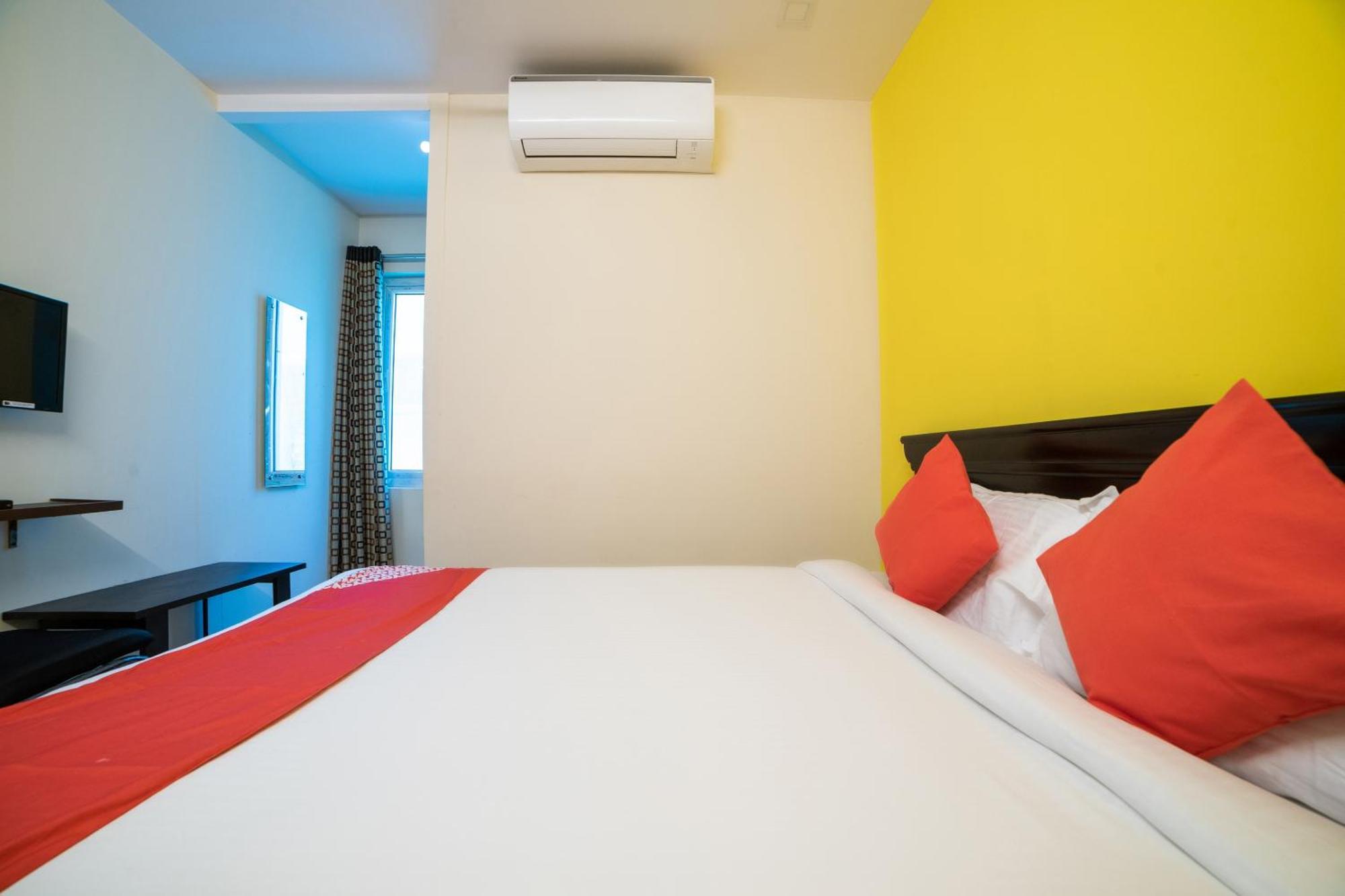 Super O White Ridge Hotel